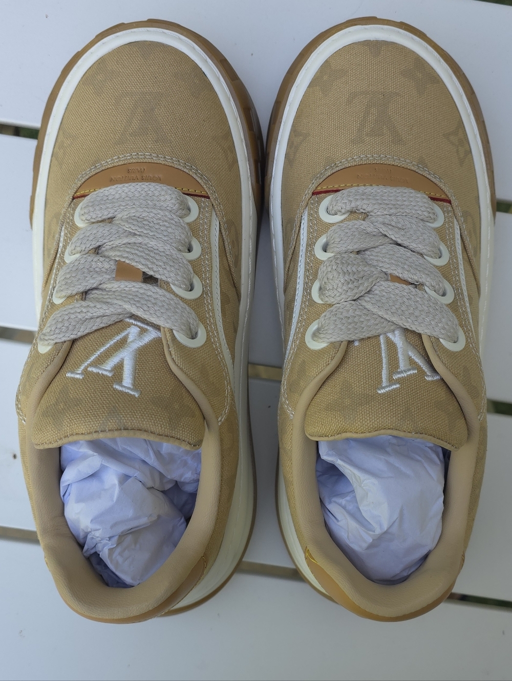 LV Louis Vuitton Tilted Sneakers Shoes Size Women US 7.5 (38) - Picture 3 of 13